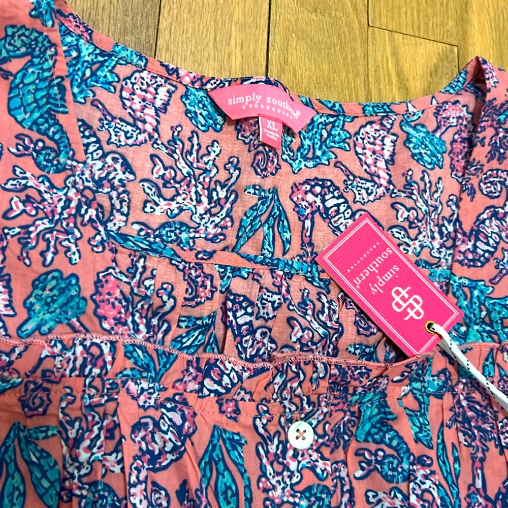 Simply Southern Women’s 2 Piece Shirt and Shorts Set XL NWT - Picture 4 of 16